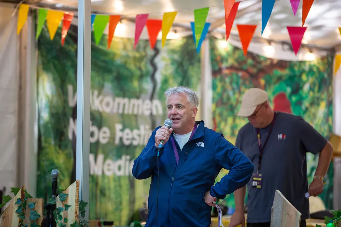 Taler på Nibe Festival